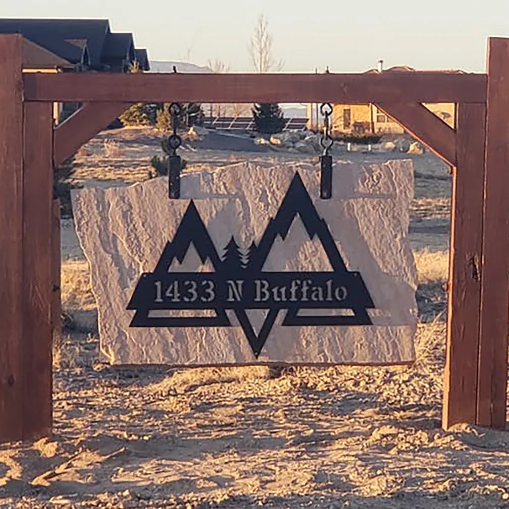 Mountains Split Monogram 1